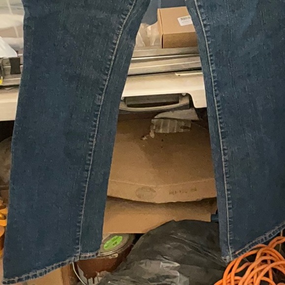 Levi Women’s boot cut jeans - Picture 8 of 8